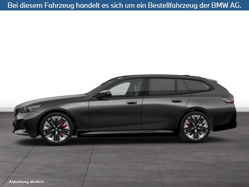 Fahrzeugabbildung BMW i5 M60 xDrive Touring