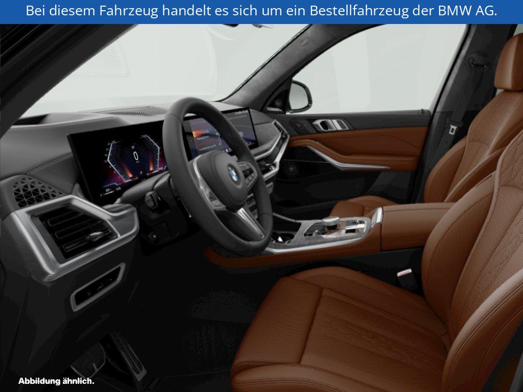 Fahrzeugabbildung BMW X7 xDrive40d