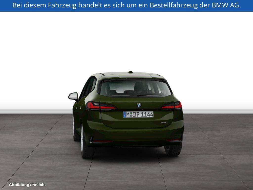 Fahrzeugabbildung BMW 218i Active Tourer