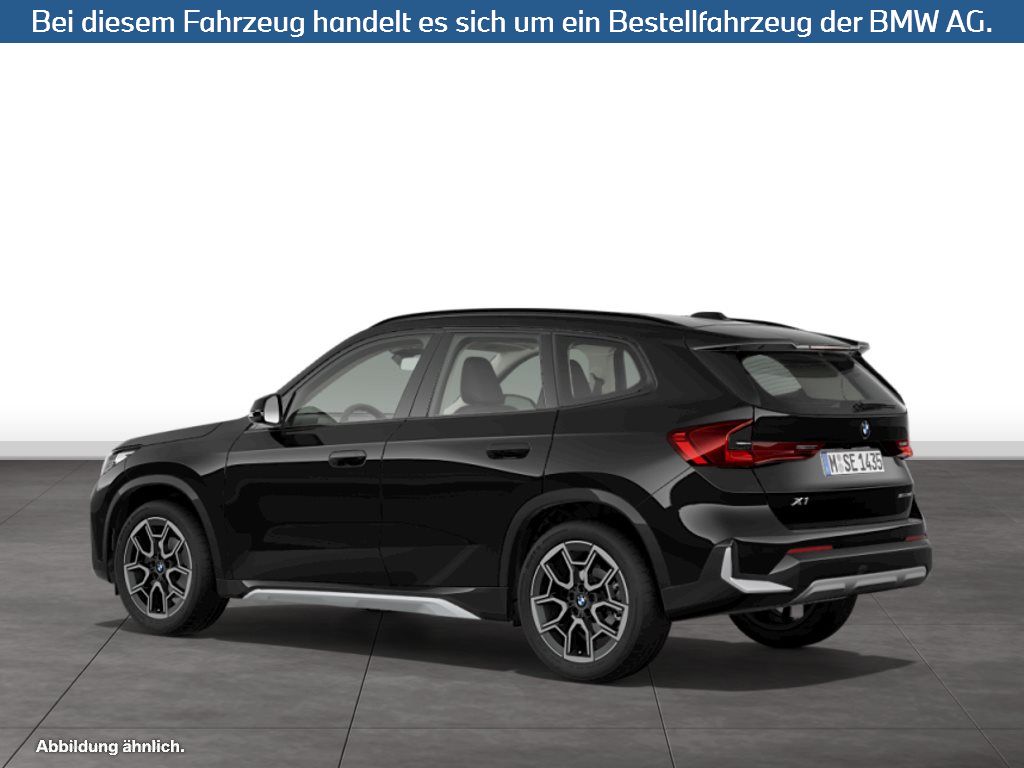 Fahrzeugabbildung BMW X1 sDrive18i SAV