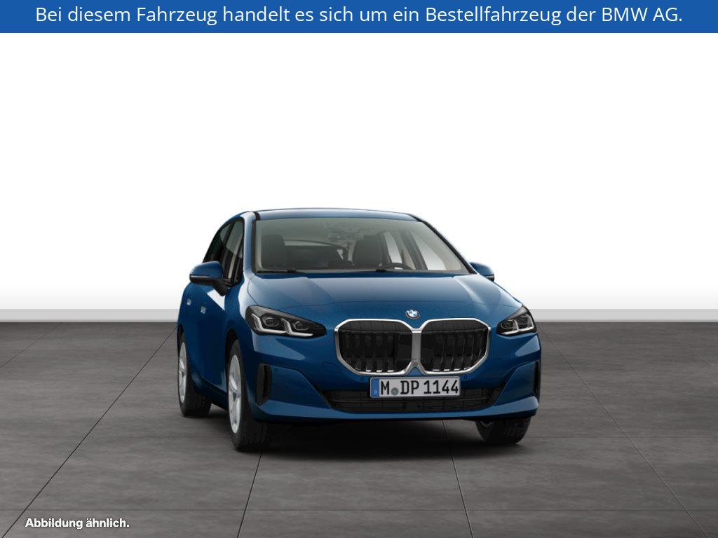 Fahrzeugabbildung BMW 218i Active Tourer