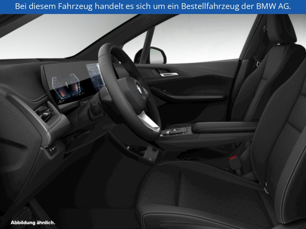 Fahrzeugabbildung BMW 216i Active Tourer