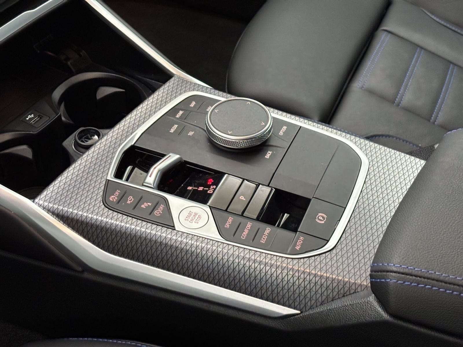 Fahrzeugabbildung BMW M340i xDrive Limousine [M Sport Pro, HiFi, RFK]