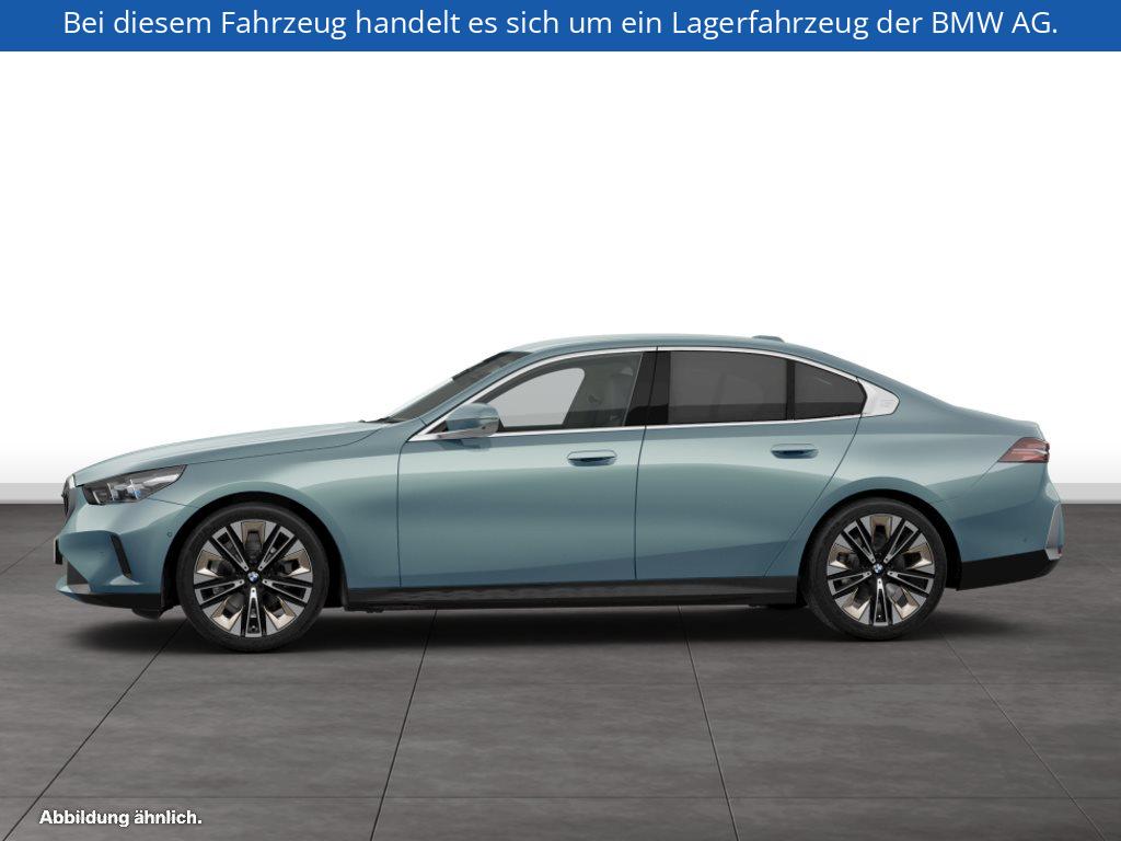 Fahrzeugabbildung BMW 520d xDrive Limousine