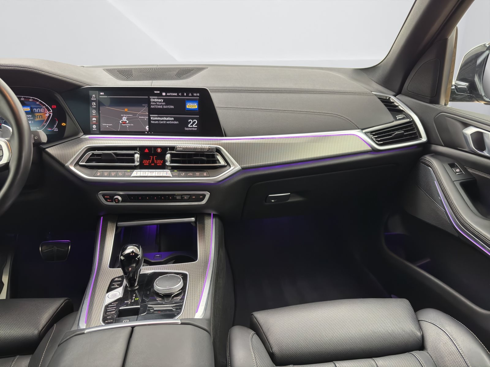 Fahrzeugabbildung BMW X5 xDrive30d [M Sport, ACC, RFK, AHK, Pano, 22 ]