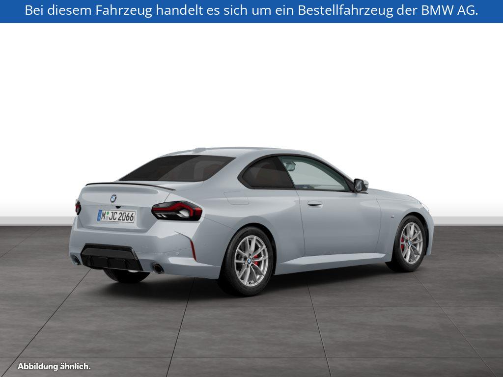 Fahrzeugabbildung BMW 218i Coupé