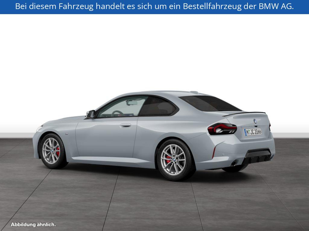 Fahrzeugabbildung BMW 218i Coupé