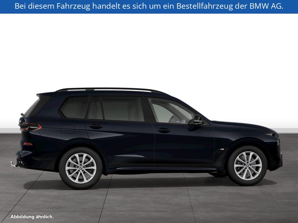 Fahrzeugabbildung BMW X7 M60i xDrive
