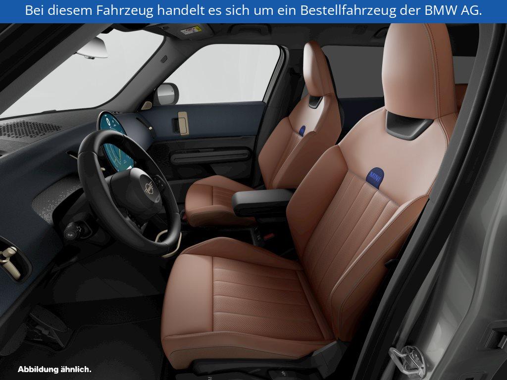 Fahrzeugabbildung MINI Countryman SE ALL4