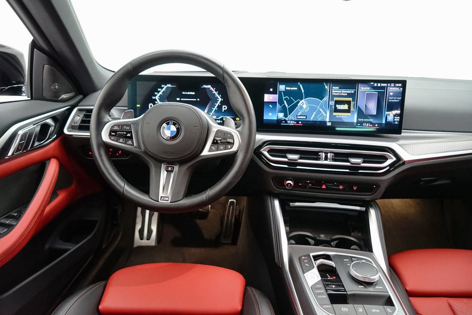 Fahrzeugabbildung BMW M440i xDrive Cabrio [LC Prof., Laser, HK Sound]