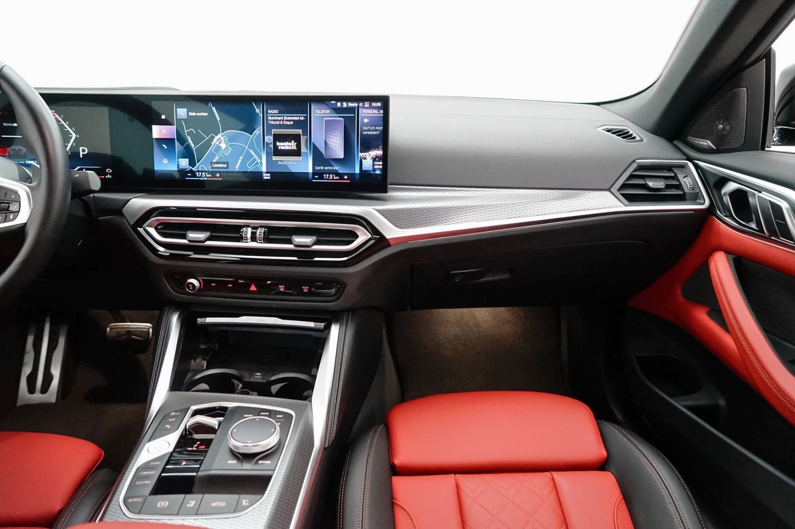 Fahrzeugabbildung BMW M440i xDrive Cabrio [LC Prof., Laser, HK Sound]