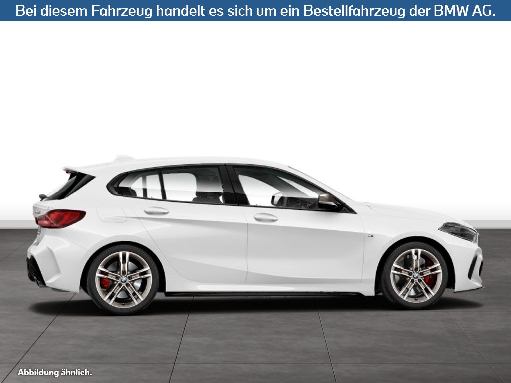 Fahrzeugabbildung BMW M135i xDrive