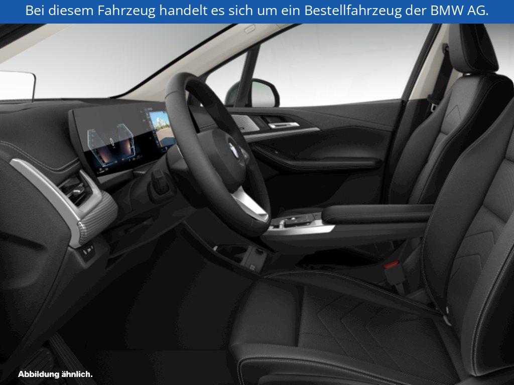 Fahrzeugabbildung BMW 220i Active Tourer