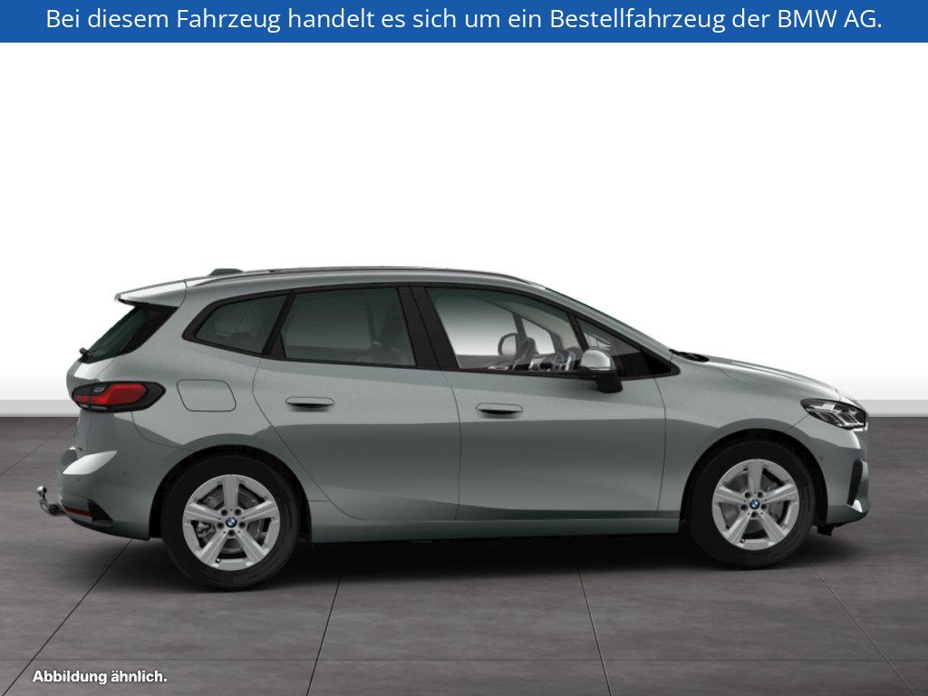 Fahrzeugabbildung BMW 220i Active Tourer