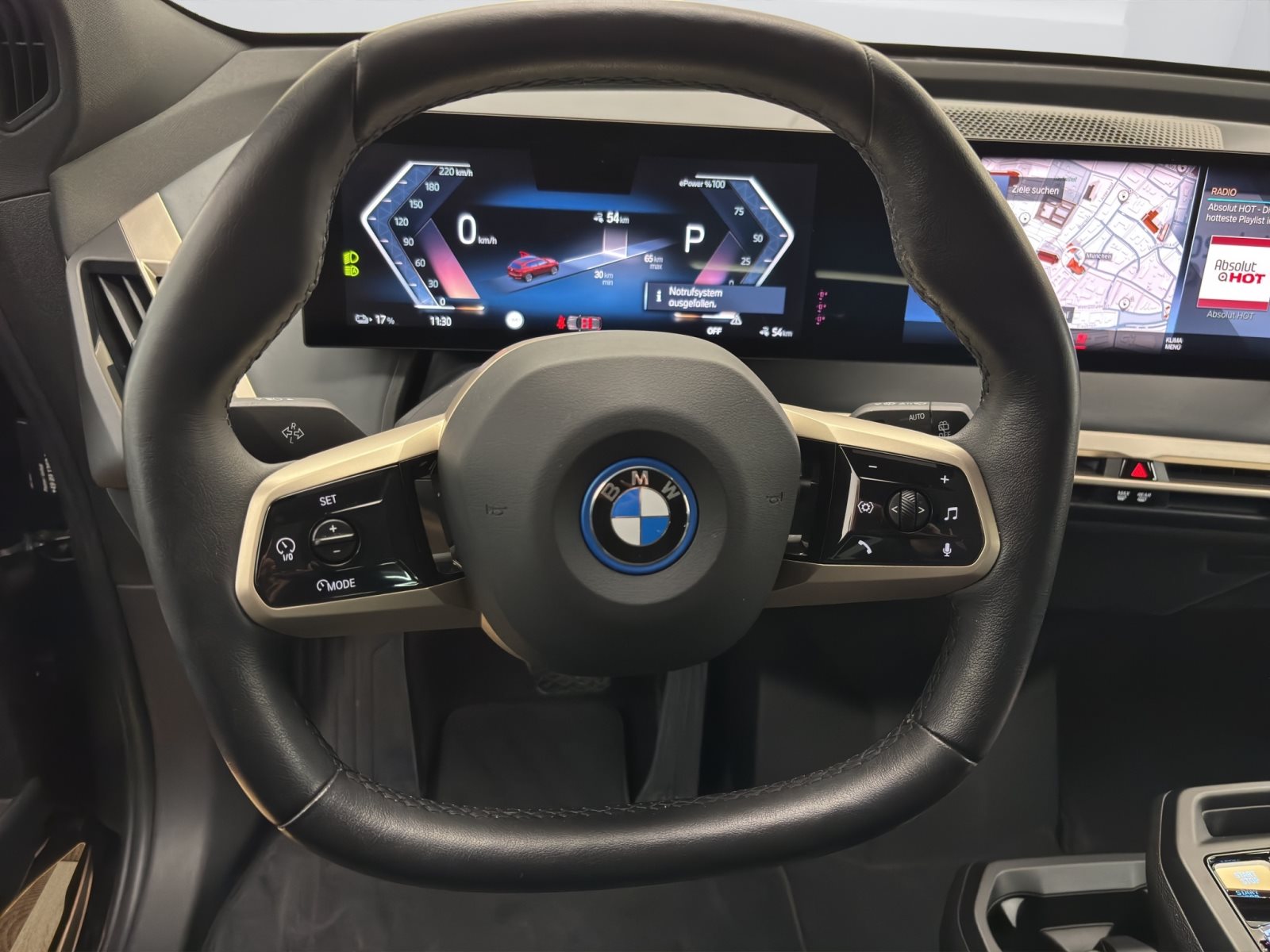 Fahrzeugabbildung BMW iX xDrive40 [Sportpaket, SkyLounge, Laser, AHK]