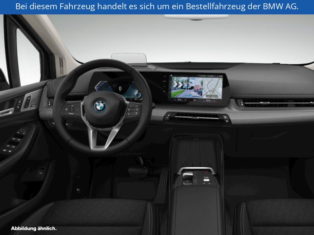 Fahrzeugabbildung BMW 225e xDrive Active Tourer