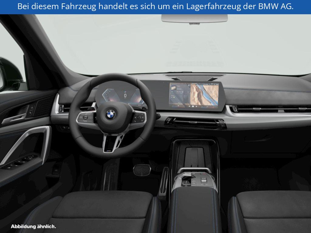 Fahrzeugabbildung BMW X1 sDrive20i