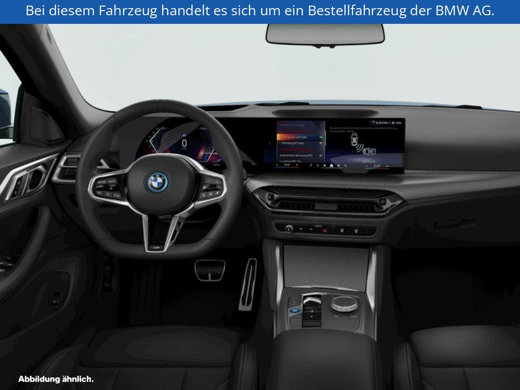 Fahrzeugabbildung BMW i4 eDrive40 Gran Coupé