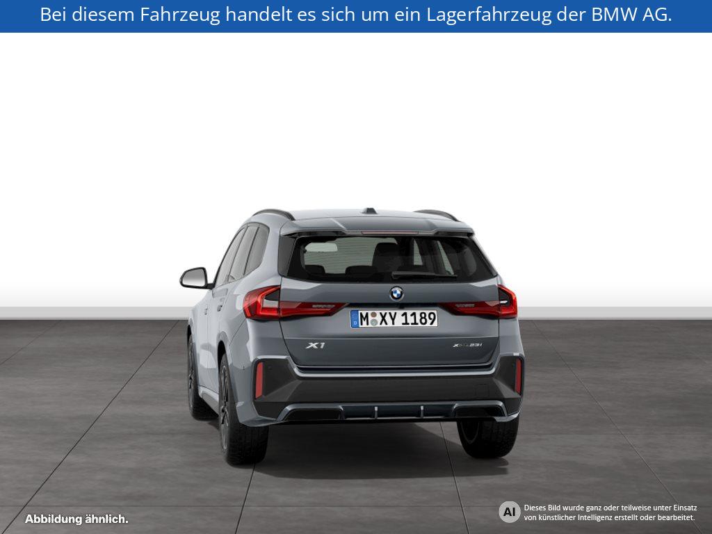Fahrzeugabbildung BMW X1 xDrive23i