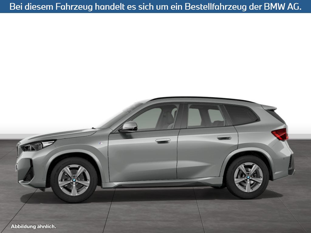 Fahrzeugabbildung BMW X1 sDrive18i SAV