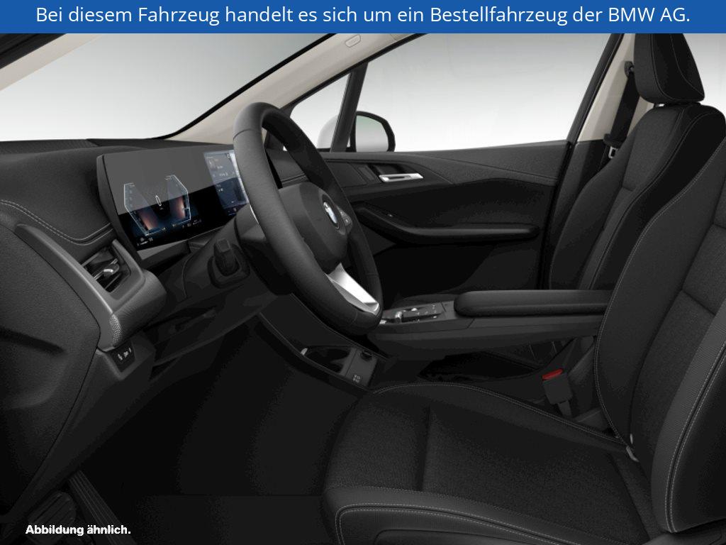 Fahrzeugabbildung BMW 220i Active Tourer