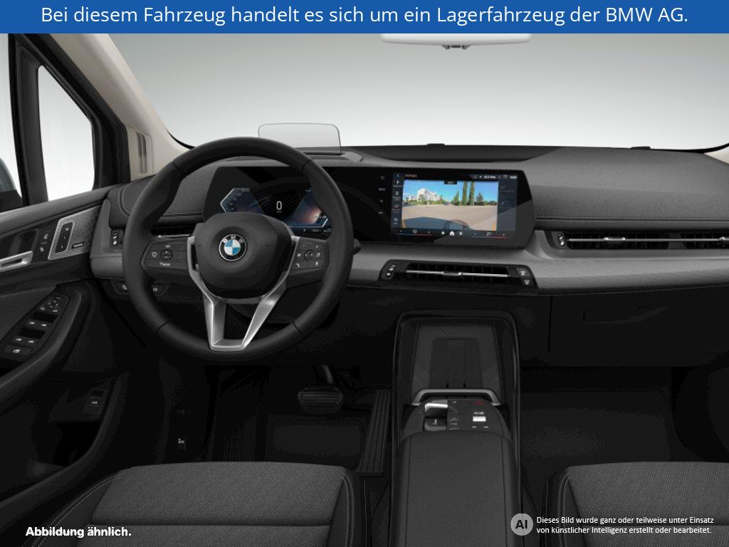 Fahrzeugabbildung BMW 218i Active Tourer