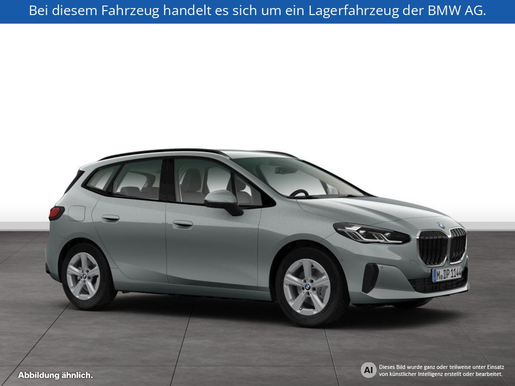 Fahrzeugabbildung BMW 218i Active Tourer