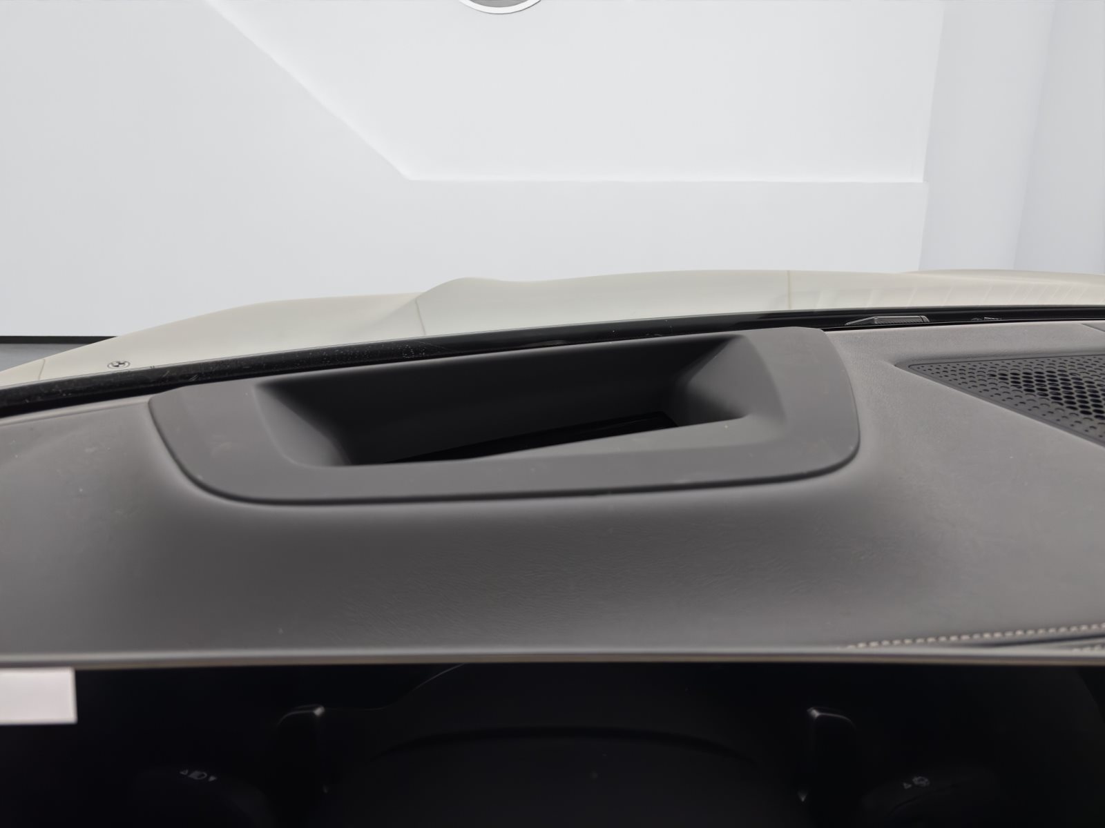 Fahrzeugabbildung BMW X5 xDrive50e [M Sport Pro, HUD, AHK, ACC, 22 LMR]