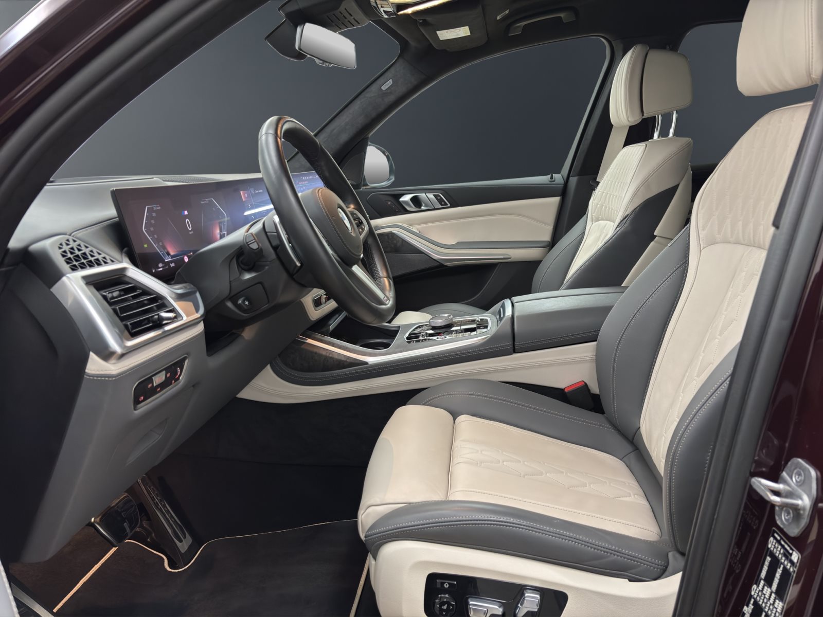 Fahrzeugabbildung BMW X7 xDrive40d [M Sport, HUD, ACC, Standhzg., h&k Sound]