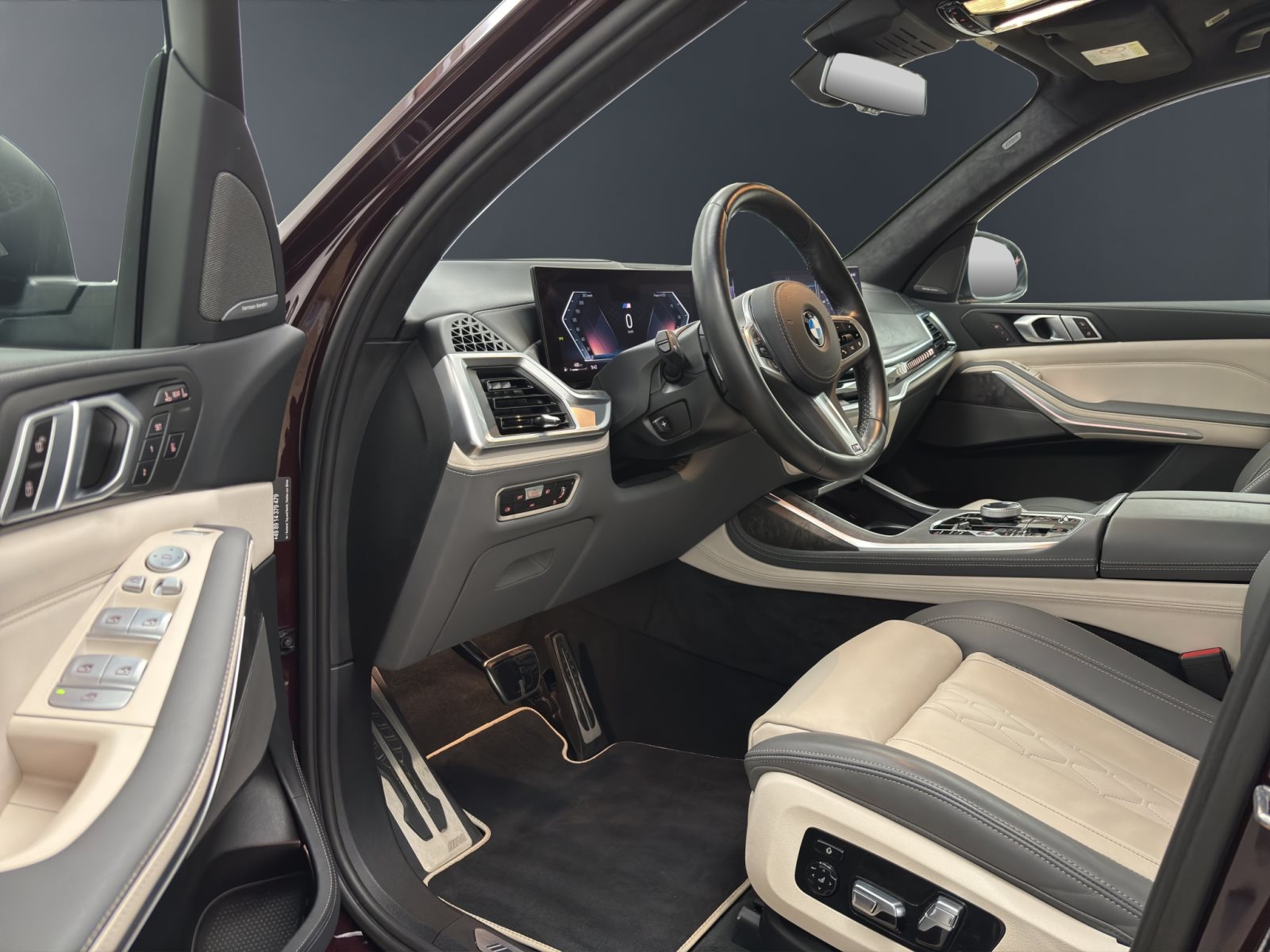 Fahrzeugabbildung BMW X7 xDrive40d [M Sport, HUD, ACC, Standhzg., h&k Sound]