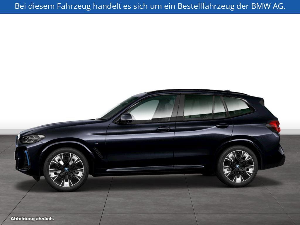 Fahrzeugabbildung BMW iX3 M Sport