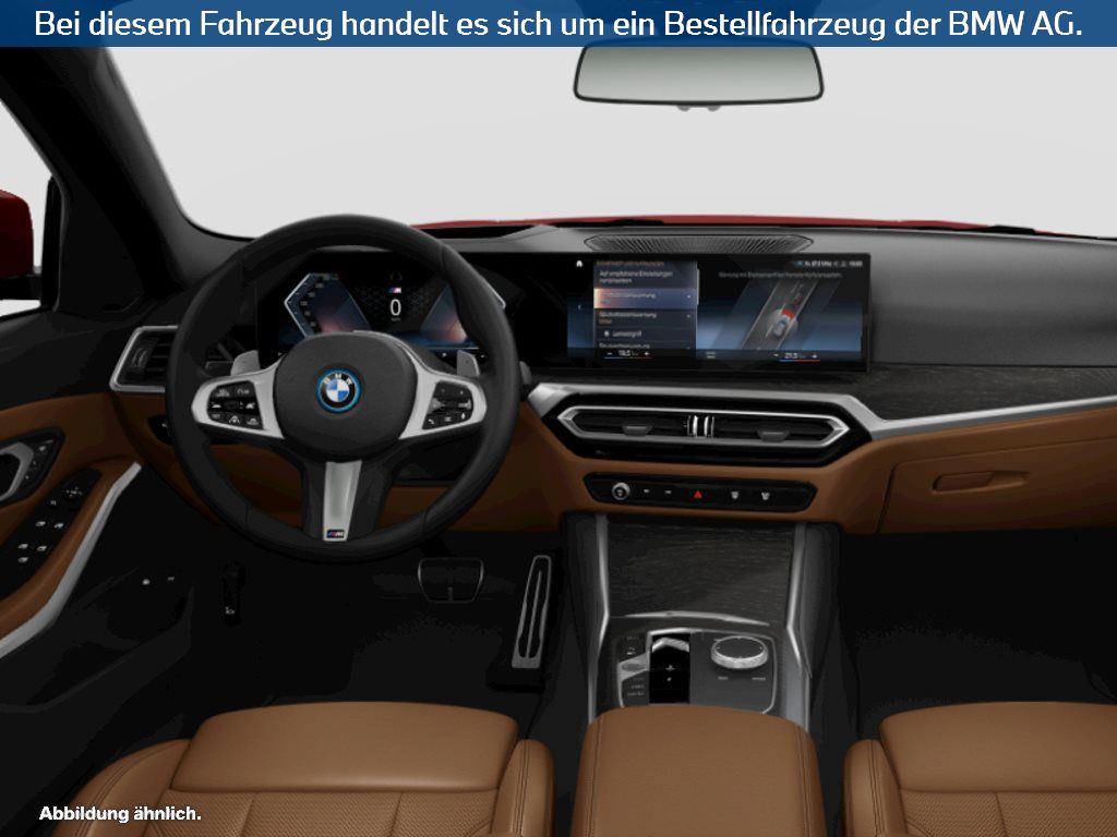 Fahrzeugabbildung BMW 330e Touring