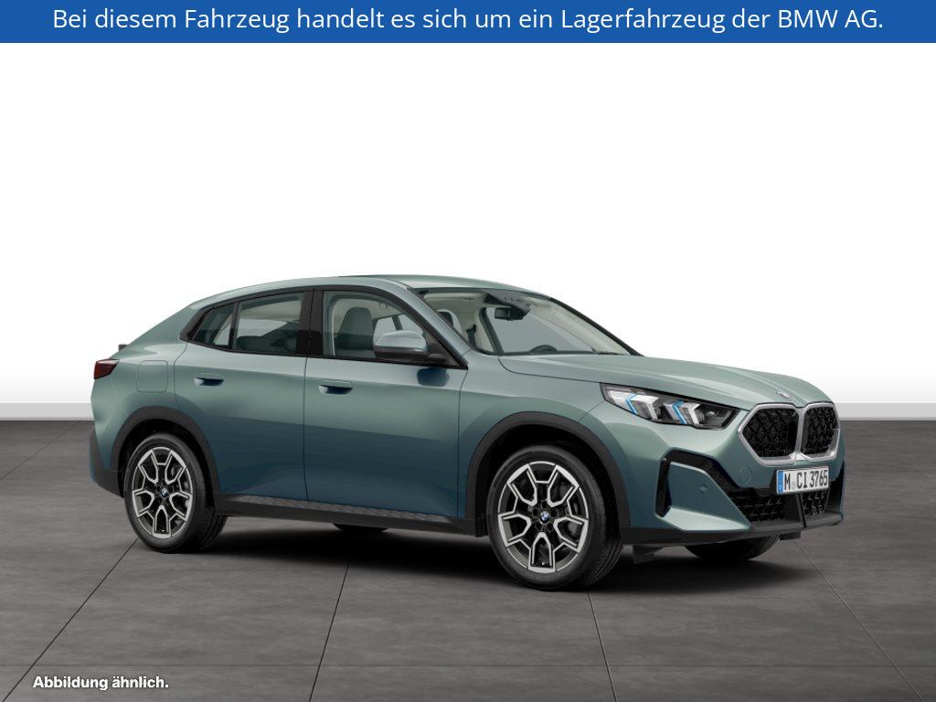 Fahrzeugabbildung BMW X2 sDrive20d