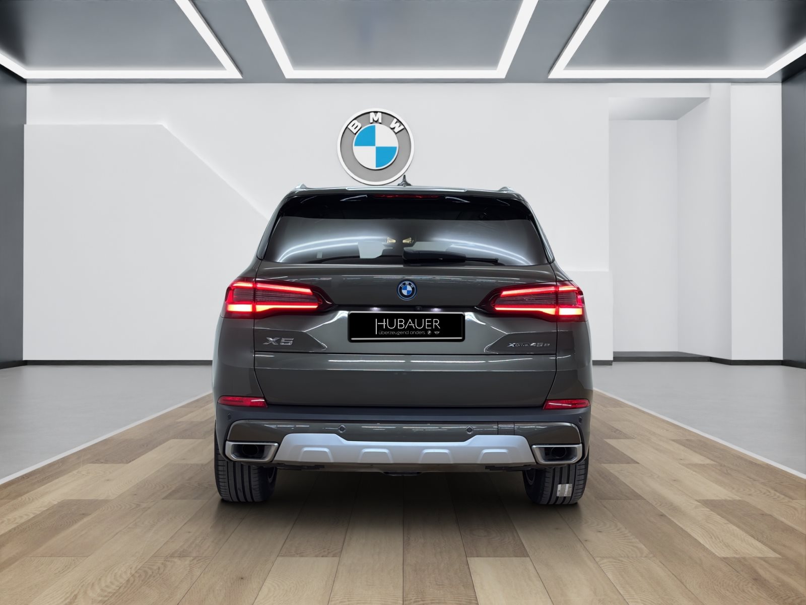 Fahrzeugabbildung BMW X5 xDrive45e [xLine, Laser, DA Prof., Pano, AHK]