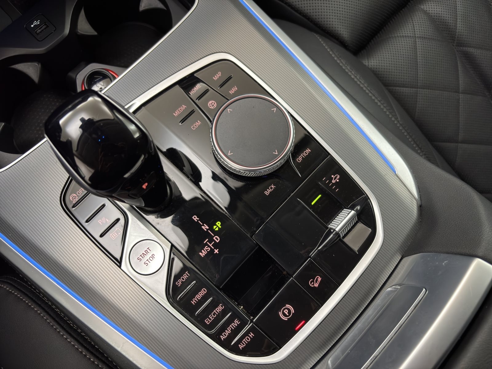 Fahrzeugabbildung BMW X5 xDrive45e [xLine, Laser, DA Prof., Pano, AHK]