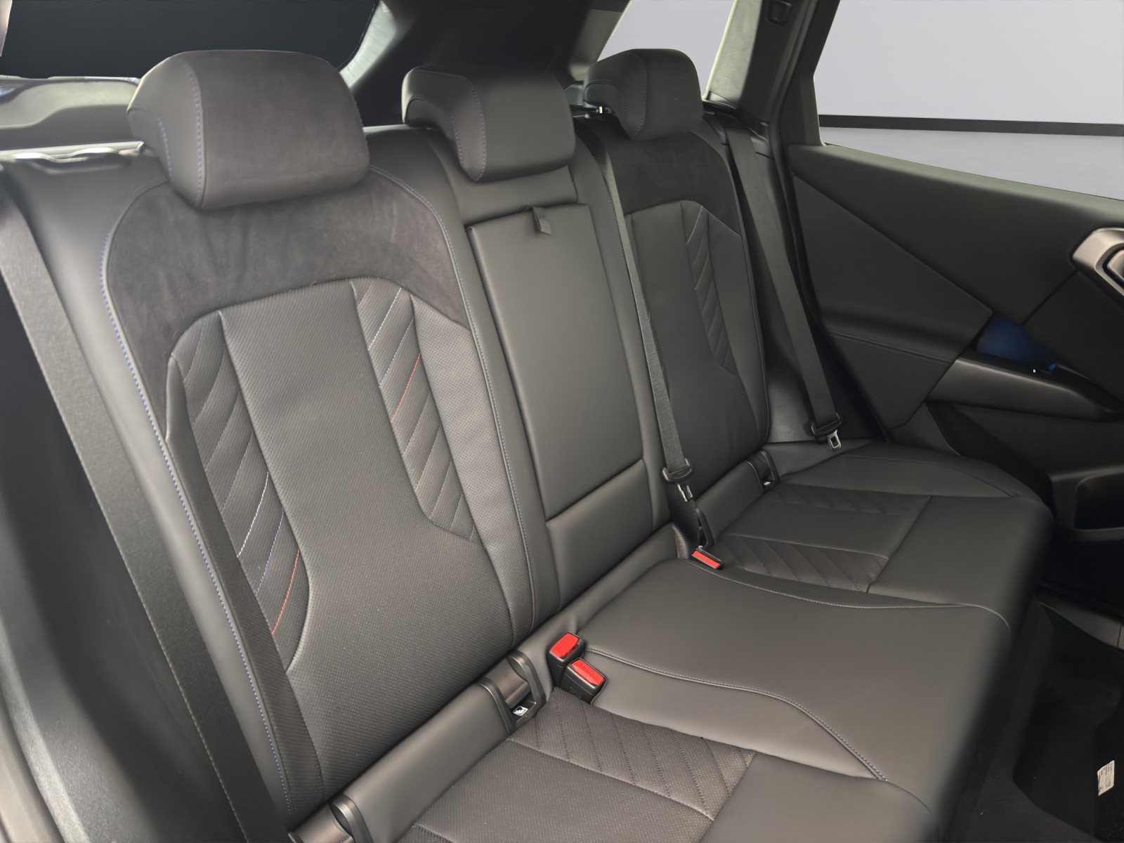 Fahrzeugabbildung BMW X3 20d xDrive [M Sport, HUD, AHK, ACC, h&k Sound]