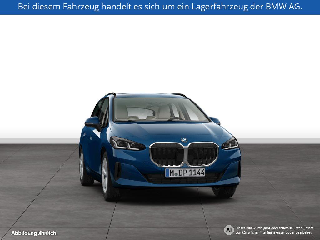 Fahrzeugabbildung BMW 220i Active Tourer