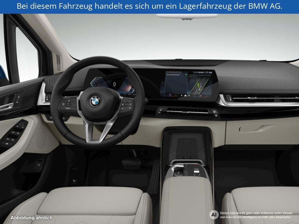 Fahrzeugabbildung BMW 220i Active Tourer