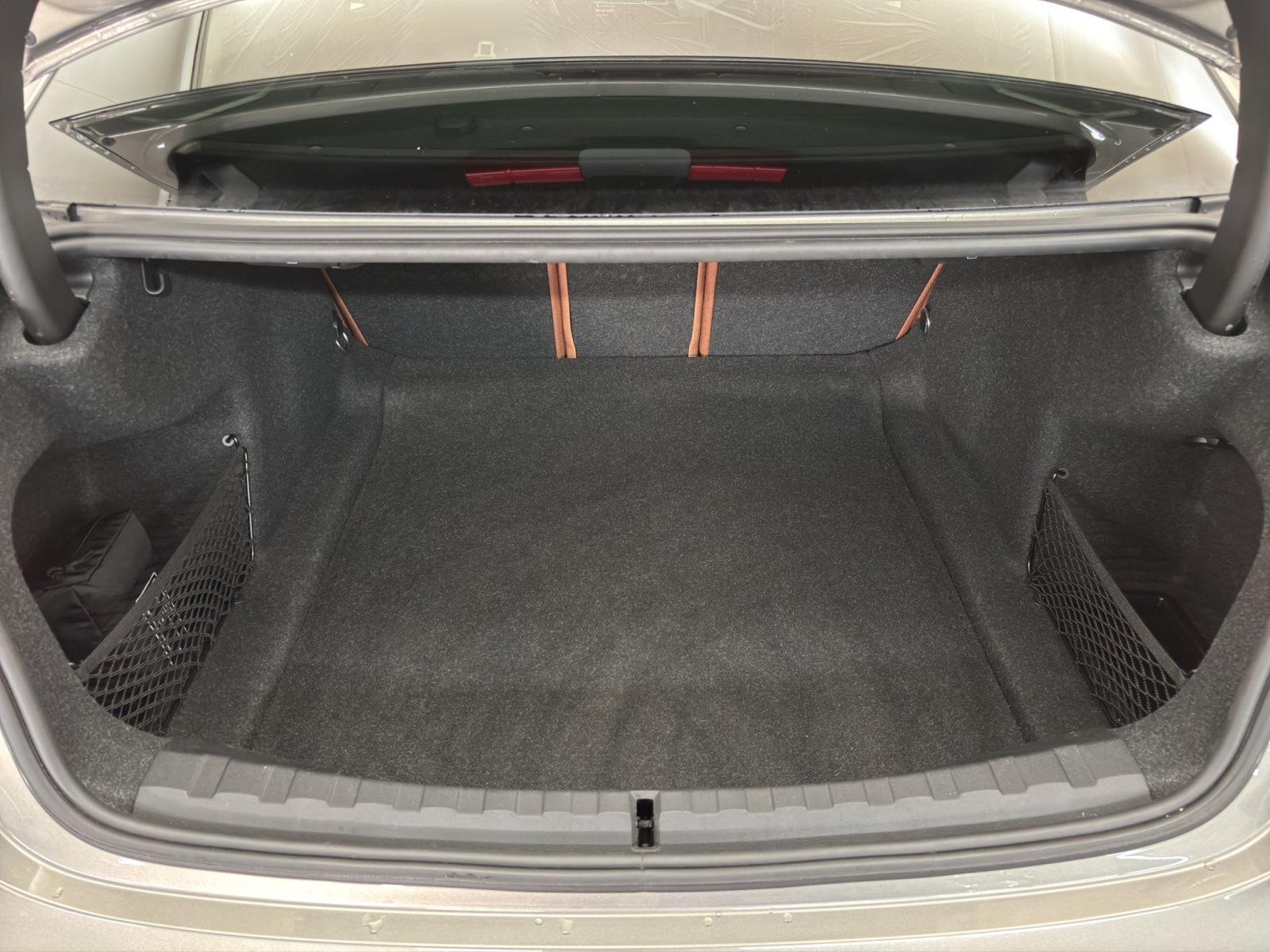 Fahrzeugabbildung BMW M3 Competition xDrive Limousine [Laser, Carbon]