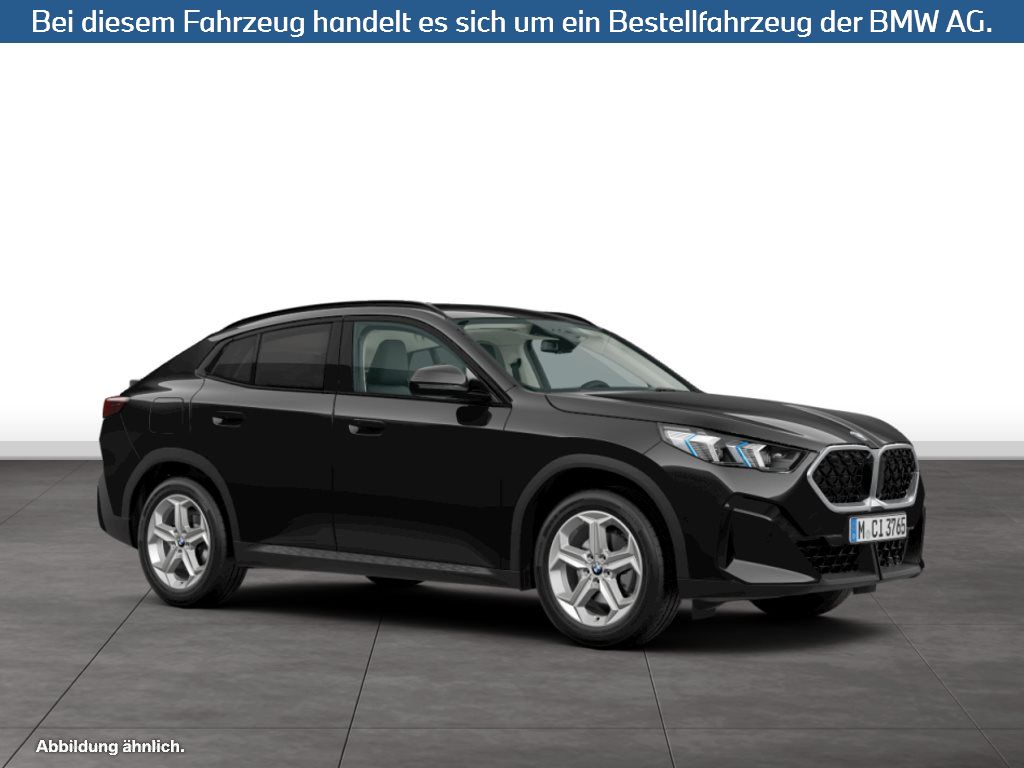 Fahrzeugabbildung BMW X2 sDrive18d