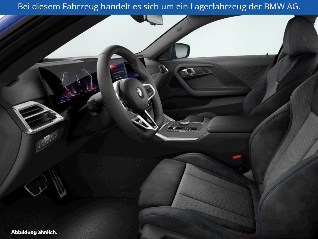 Fahrzeugabbildung BMW 220i Coupé
