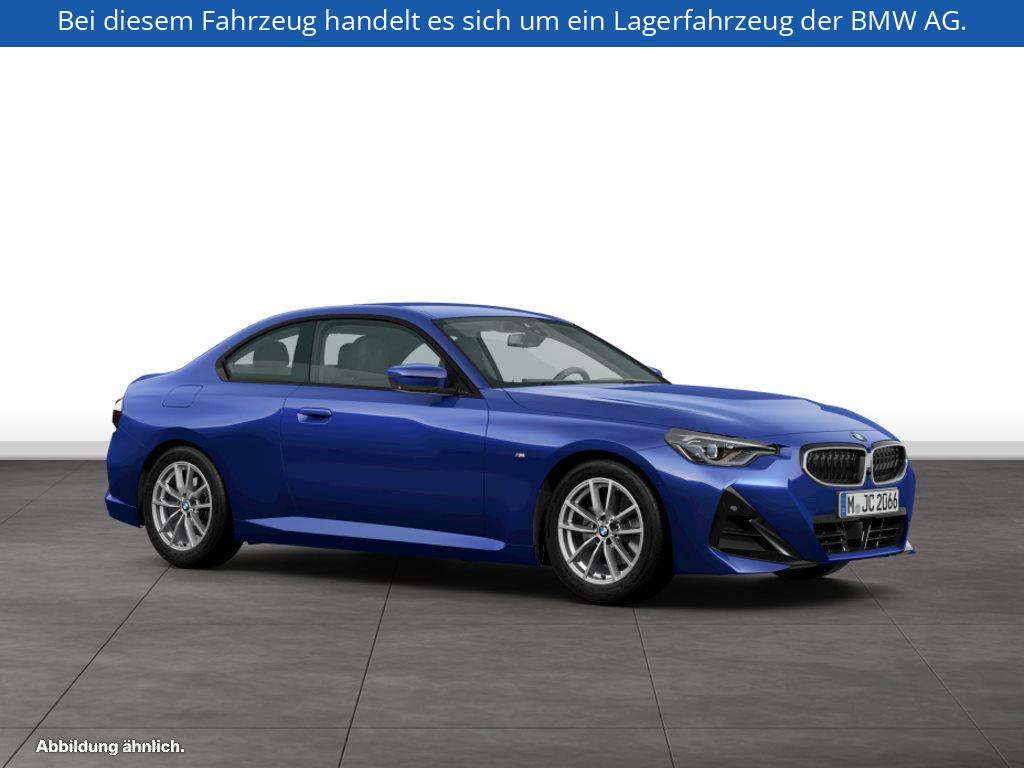 Fahrzeugabbildung BMW 220i Coupé