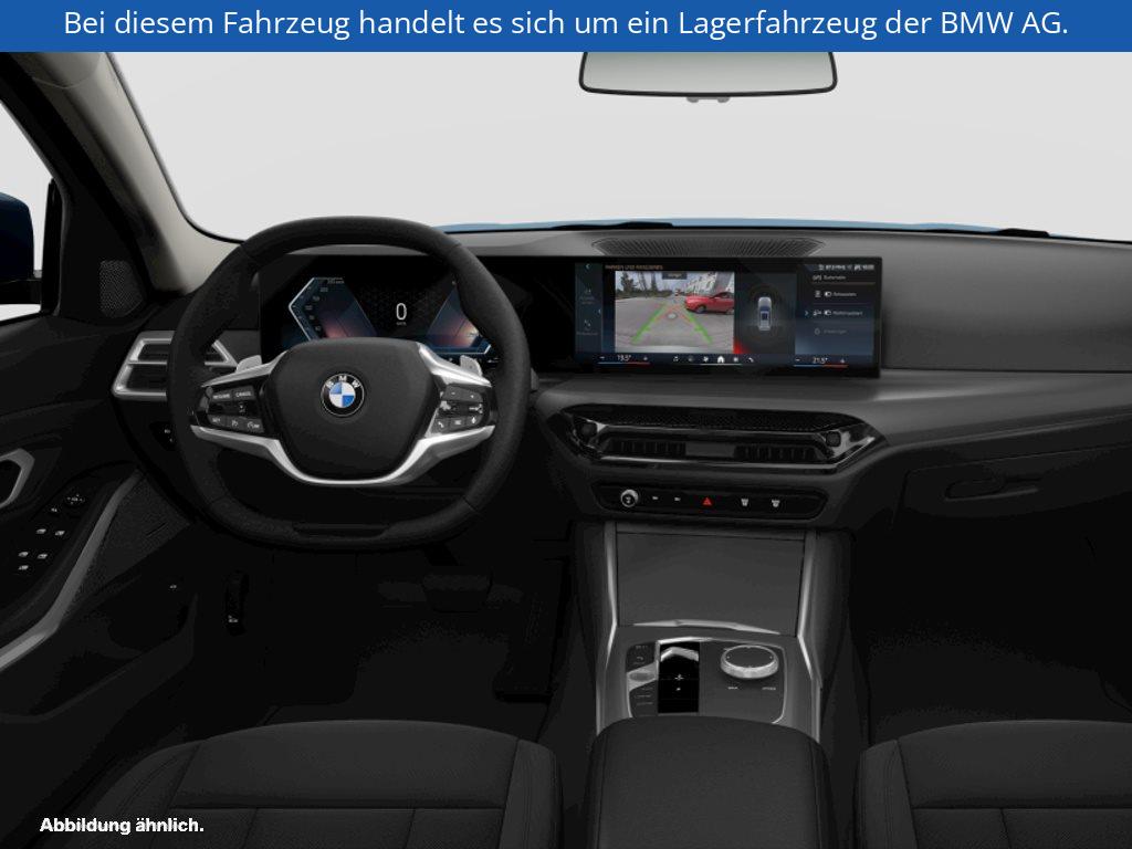 Fahrzeugabbildung BMW 318i Touring