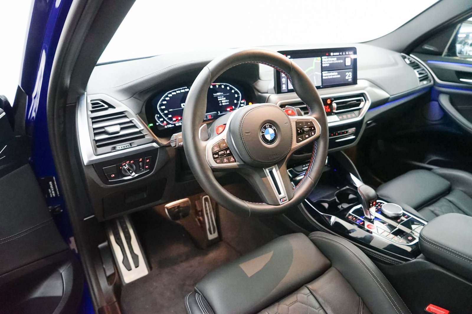 Fahrzeugabbildung BMW X4 M Competition [DA Prof., HK Sound, HUD, 360°]