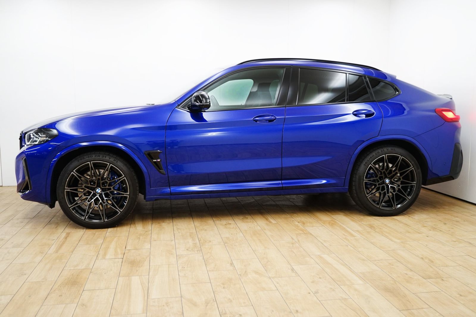 Fahrzeugabbildung BMW X4 M Competition [DA Prof., HK Sound, HUD, 360°]