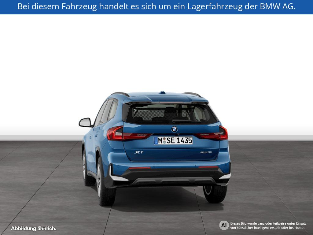 Fahrzeugabbildung BMW X1 sDrive18i SAV