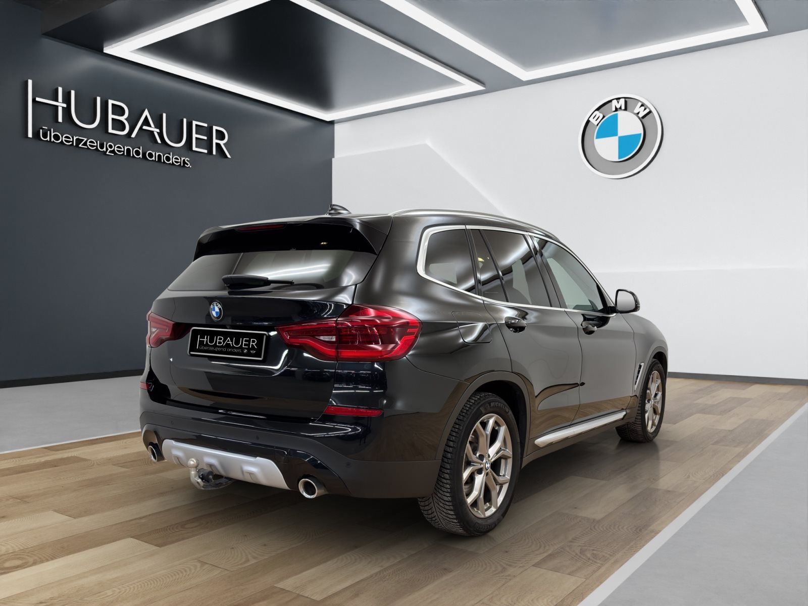 Fahrzeugabbildung BMW X3 xDrive20d [xLine, Navi Prof., Pano, HUD, AHK]