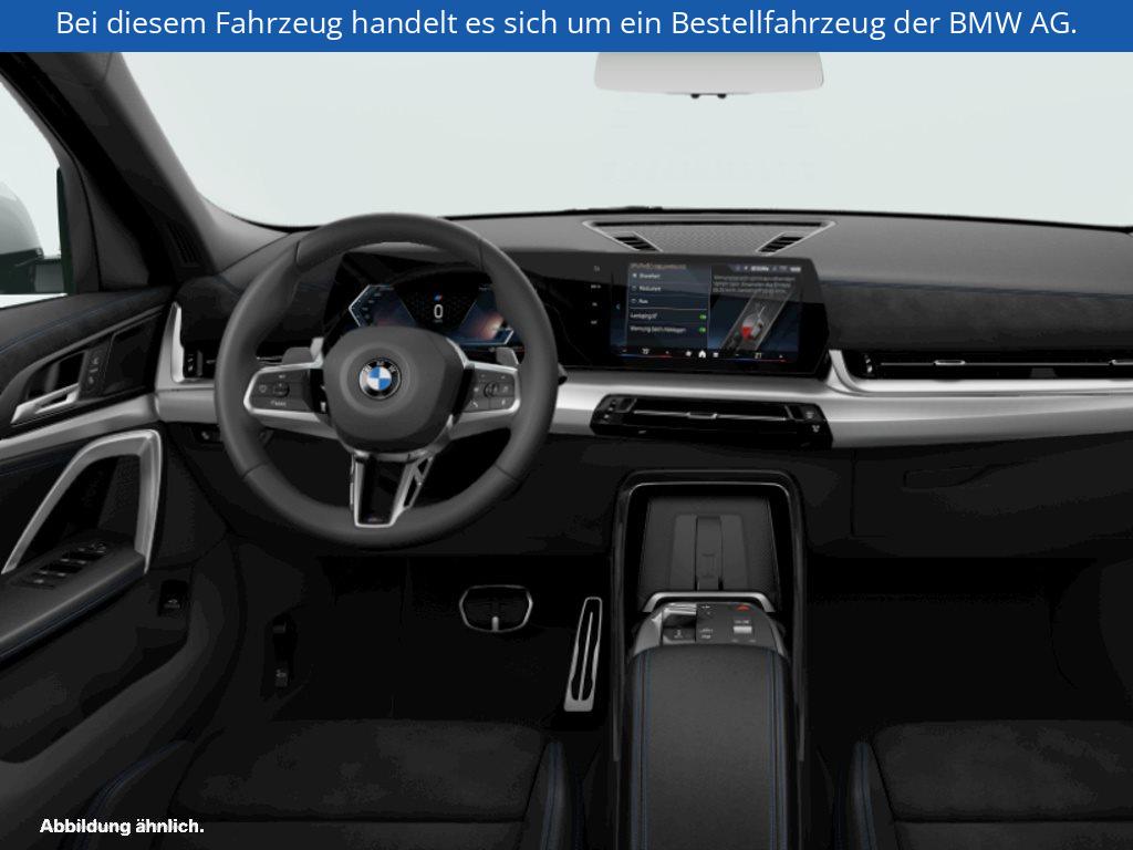 Fahrzeugabbildung BMW X2 sDrive20i