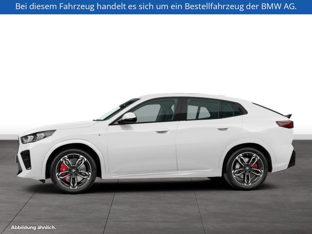Fahrzeugabbildung BMW X2 sDrive20i