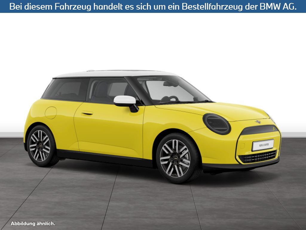 Fahrzeugabbildung MINI Cooper SE